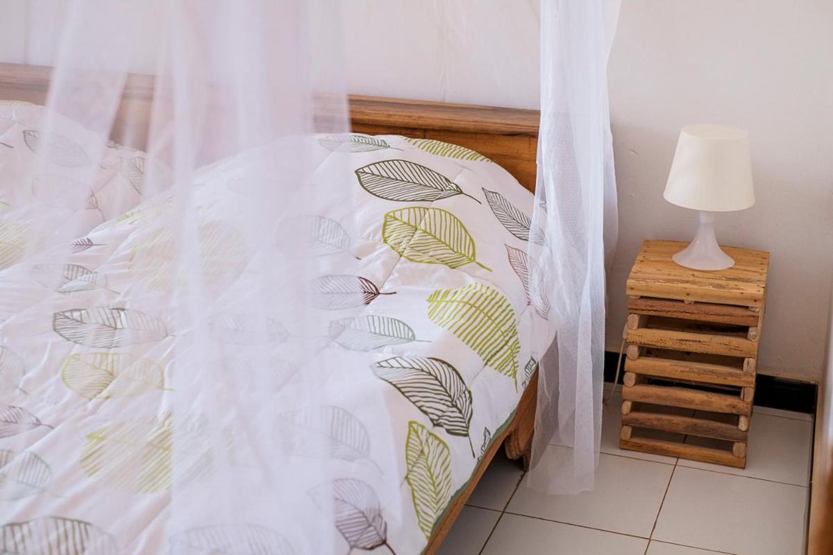 Keur Dofie Bed and Breakfast Toubab Dialaw Εξωτερικό φωτογραφία