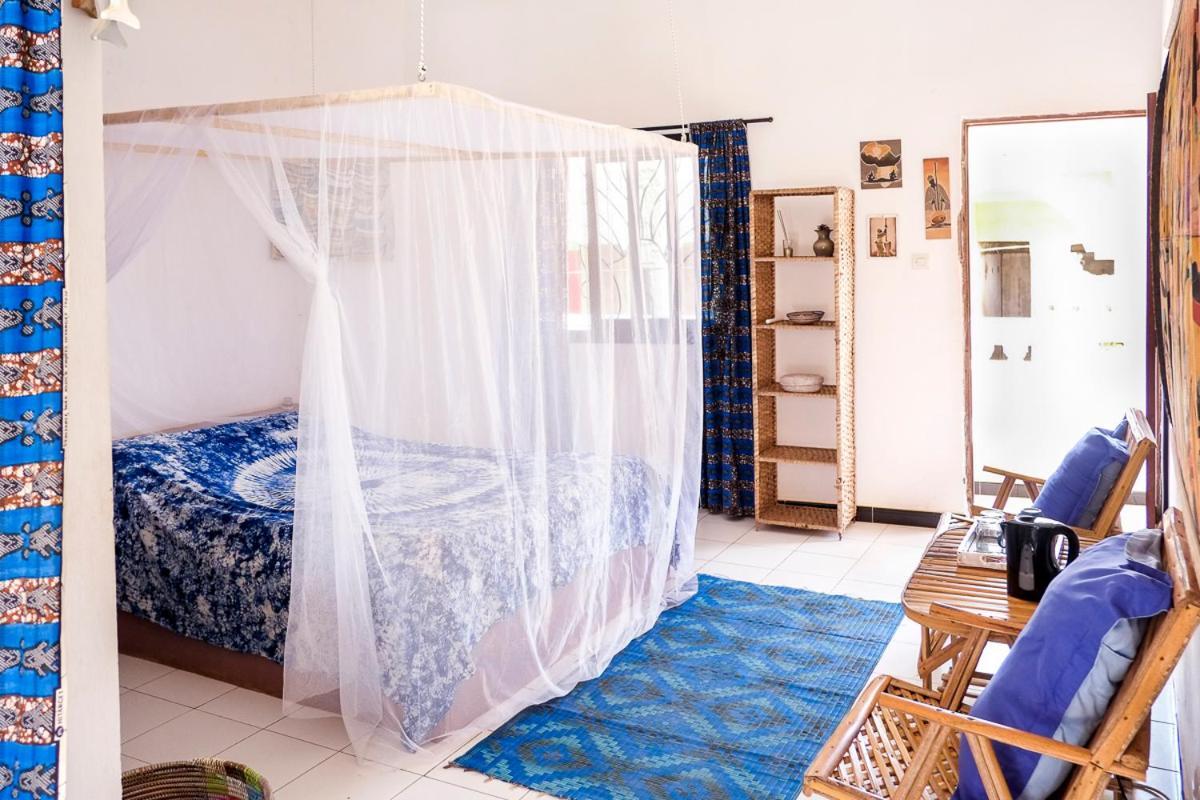 Keur Dofie Bed and Breakfast Toubab Dialaw Εξωτερικό φωτογραφία